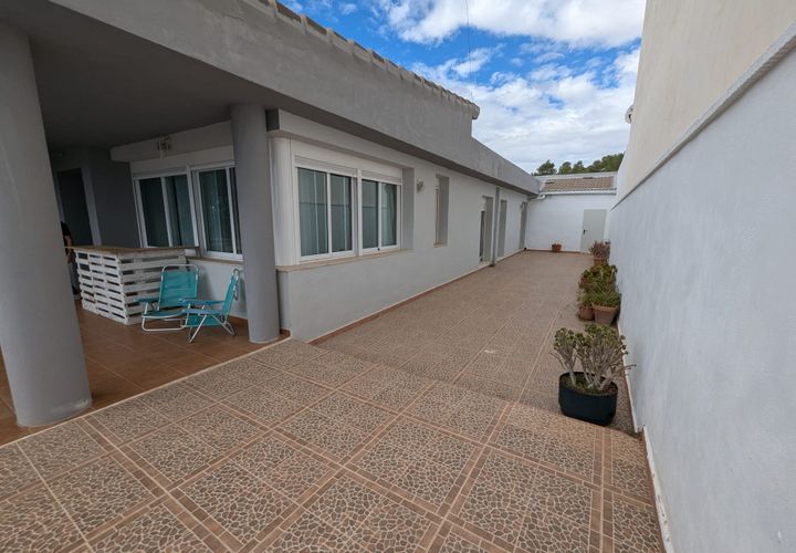 Villa i Sax, Alicante, Sax - € 325.000 | Ref: GI8630 - foto 1